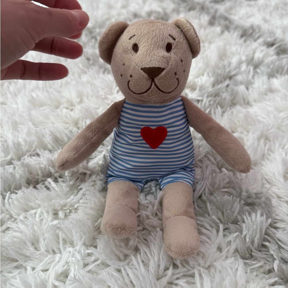 IKEA Fabler Björn Small Teddy Bear Plush Heart